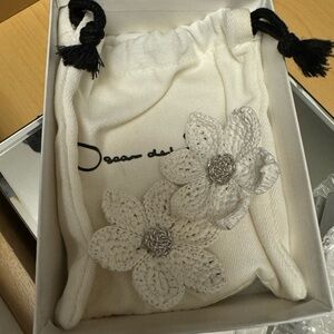 Oscar De La Renta clip on flower earrings